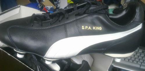 vintage puma king football boots